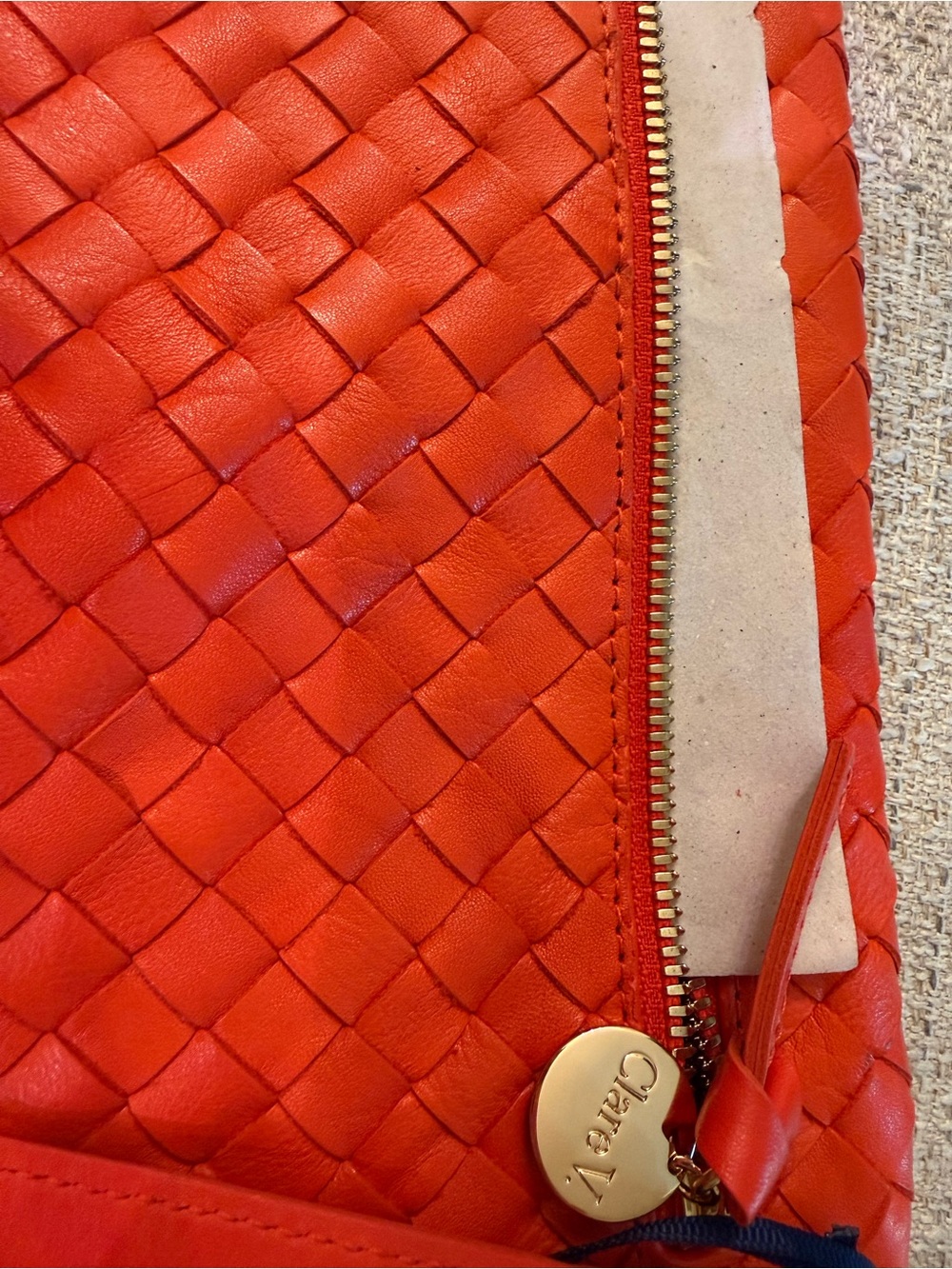 New Clare V Woven Grande Fanny Crossbody Bag - bright poppy - Picture 5 of 6